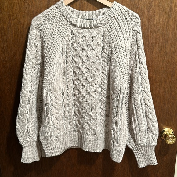 NWT Rag supply cable knit sweater. Beautiful Taupe color. - Picture 3 of 4